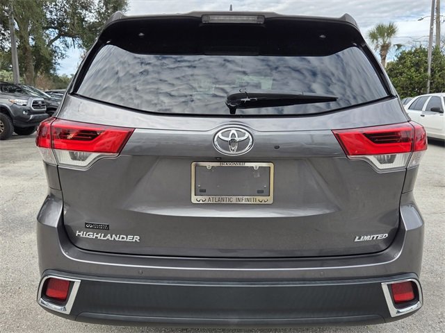 Used 2019 Toyota Highlander Limited image 6