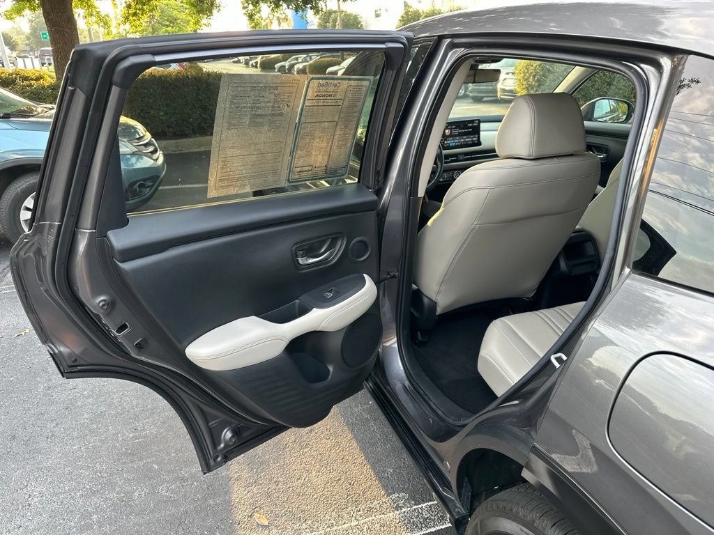 Certified 2025 Honda HR-V EX-L image 11
