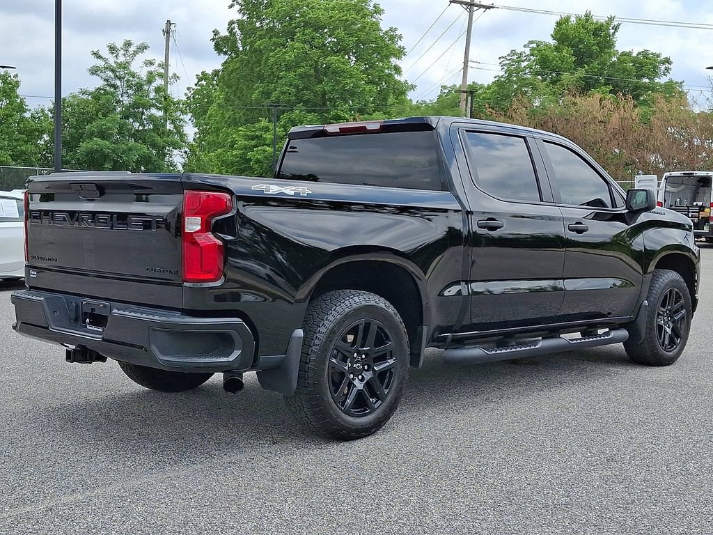 Used 2022 Chevrolet Silverado 1500 Custom w/ Rally Edition AWD/4WD image 9