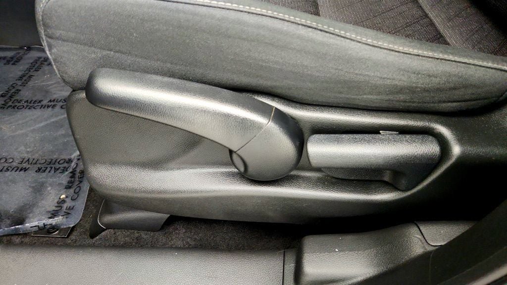 Used 2021 Honda Ridgeline Sport image 11