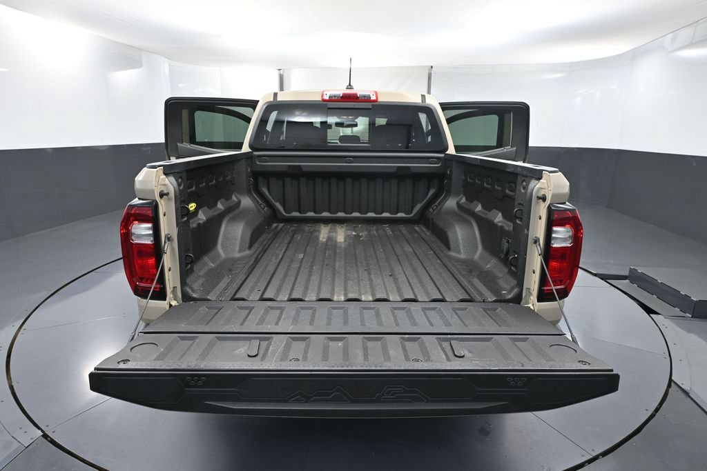 Used 2023 GMC Canyon Elevation w/ Elevation Premium Package AWD/4WD image 32