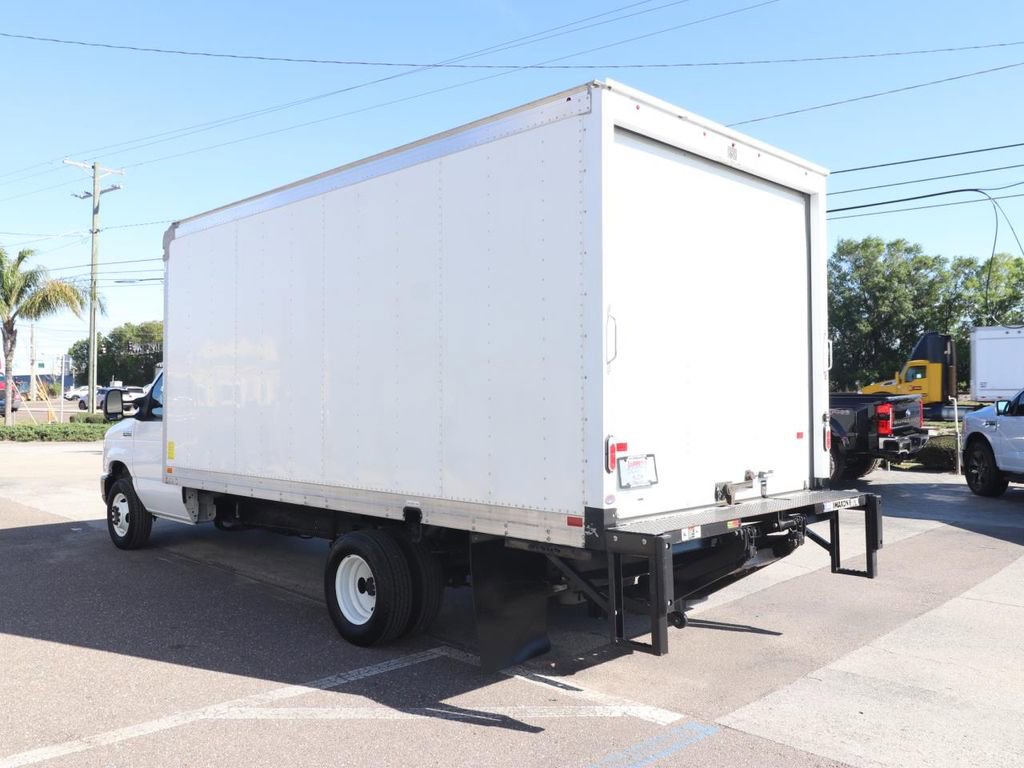 Certified 2024 Ford E-450 and Econoline 450 Super Duty w/ Power Windows & Locks Group image 9