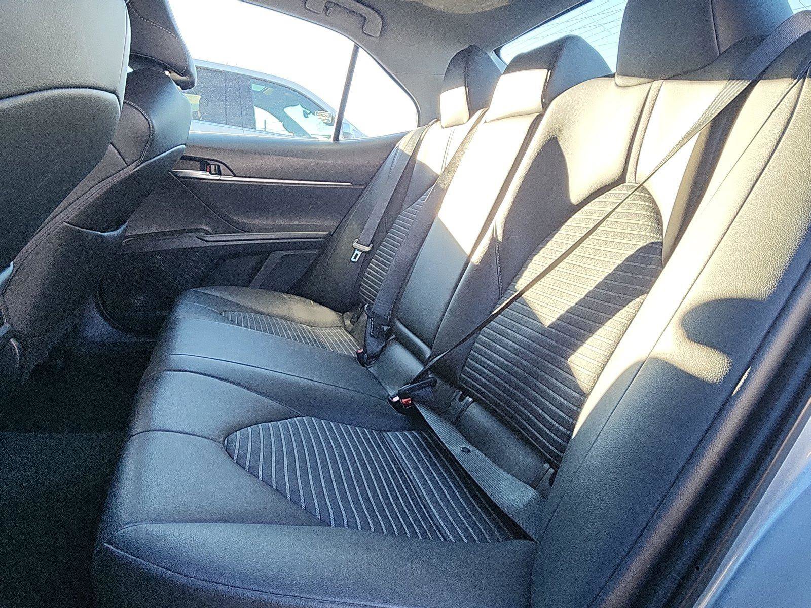 Used 2023 Toyota Camry SE image 22