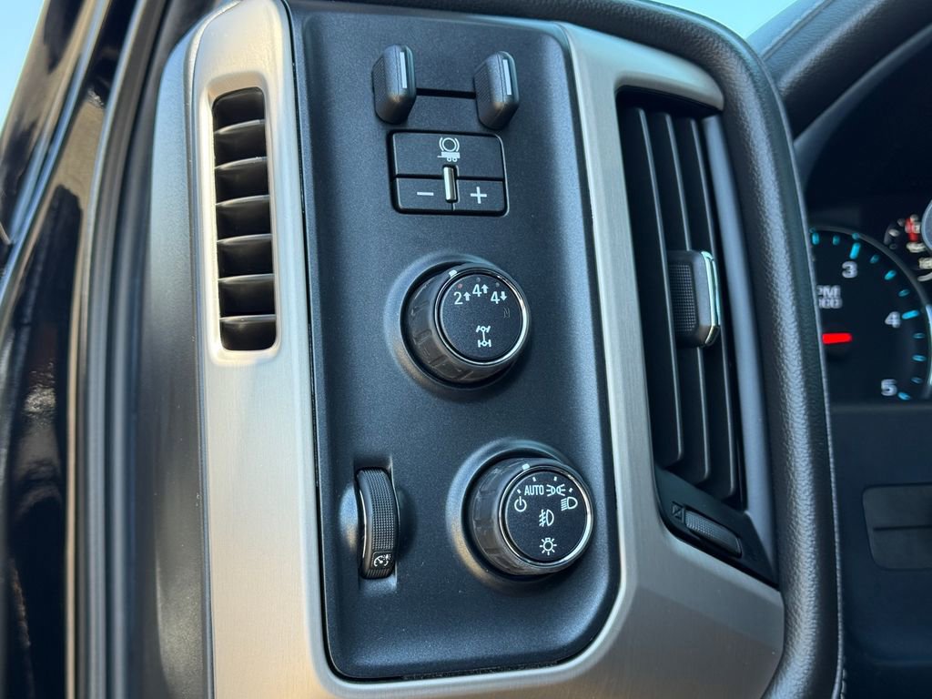 Used 2019 GMC Sierra 3500 Denali image 29