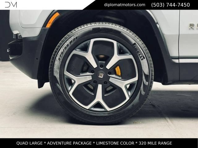 Used 2024 Rivian R1S Adventure AWD/4WD image 42