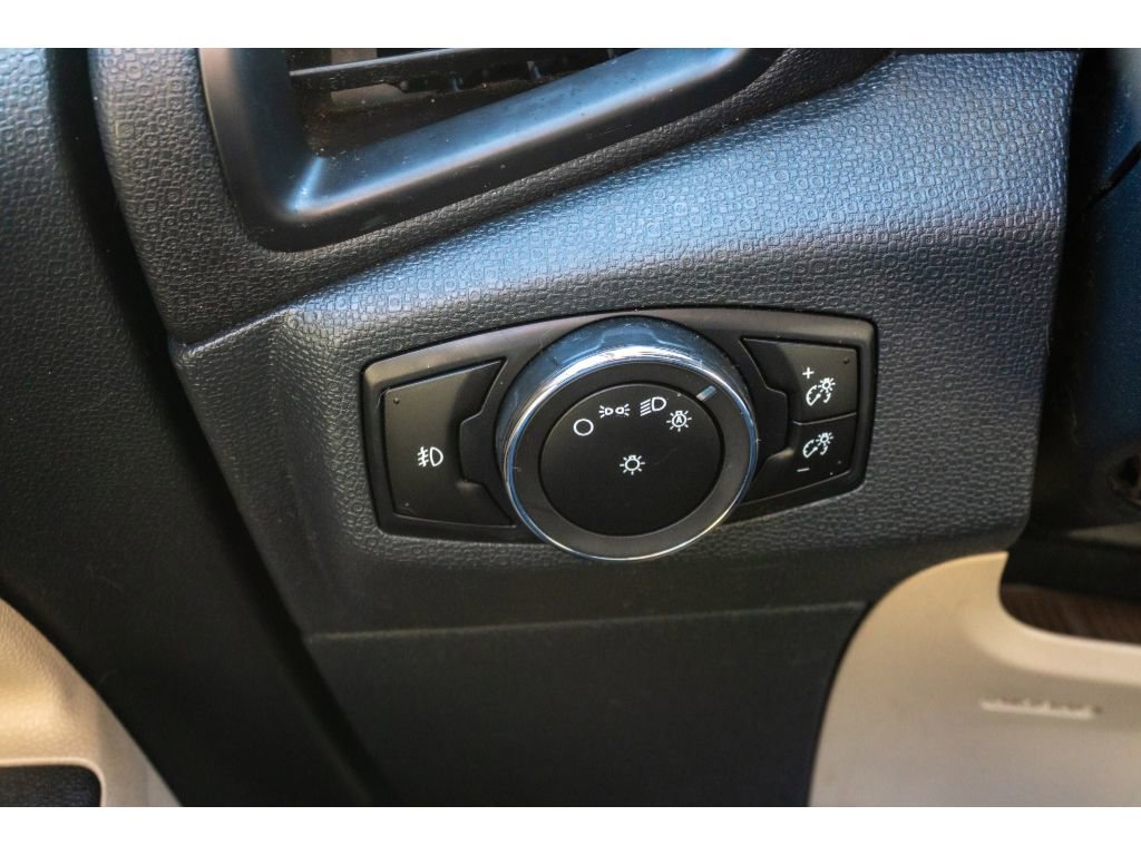 Used 2021 Ford EcoSport SE w/ SE Convenience Package image 27