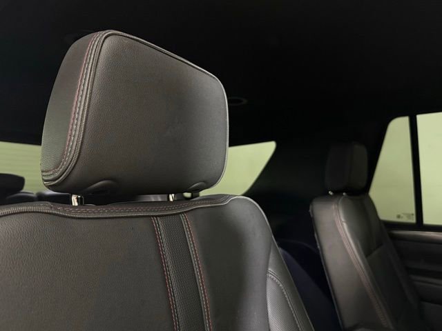 Used 2024 Chevrolet Tahoe RST w/ Luxury Package AWD/4WD image 28