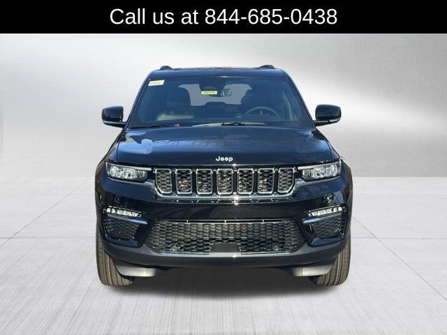 New 2025 Jeep Grand Cherokee Limited w/ Luxury Tech Group II image 2
