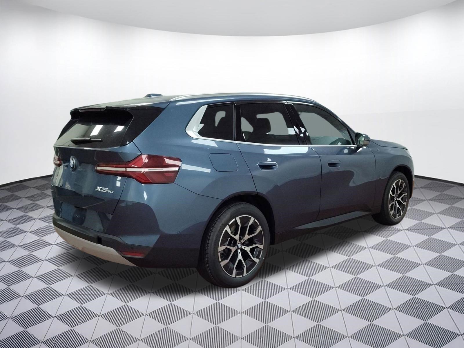 Used 2026 BMW X3 xDrive30 w/ Convenience Package AWD/4WD image 8