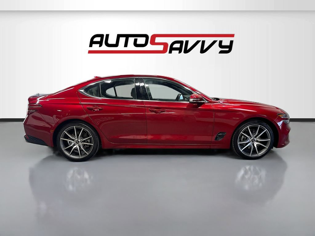 Used 2023 Genesis G70 2.0T image 8