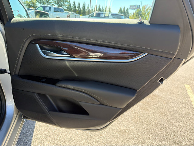 Used 2016 Cadillac XTS Luxury FWD image 16