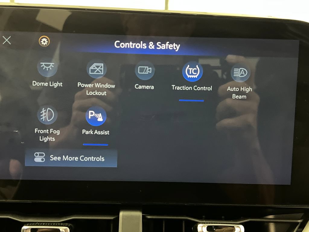 Used 2025 Chevrolet Equinox LT w/ Convenience Package II AWD/4WD image 60