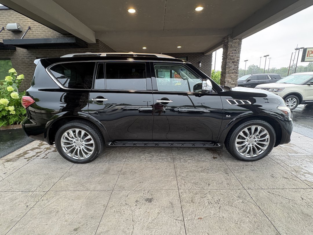 Used 2016 INFINITI QX80 4WD image 5