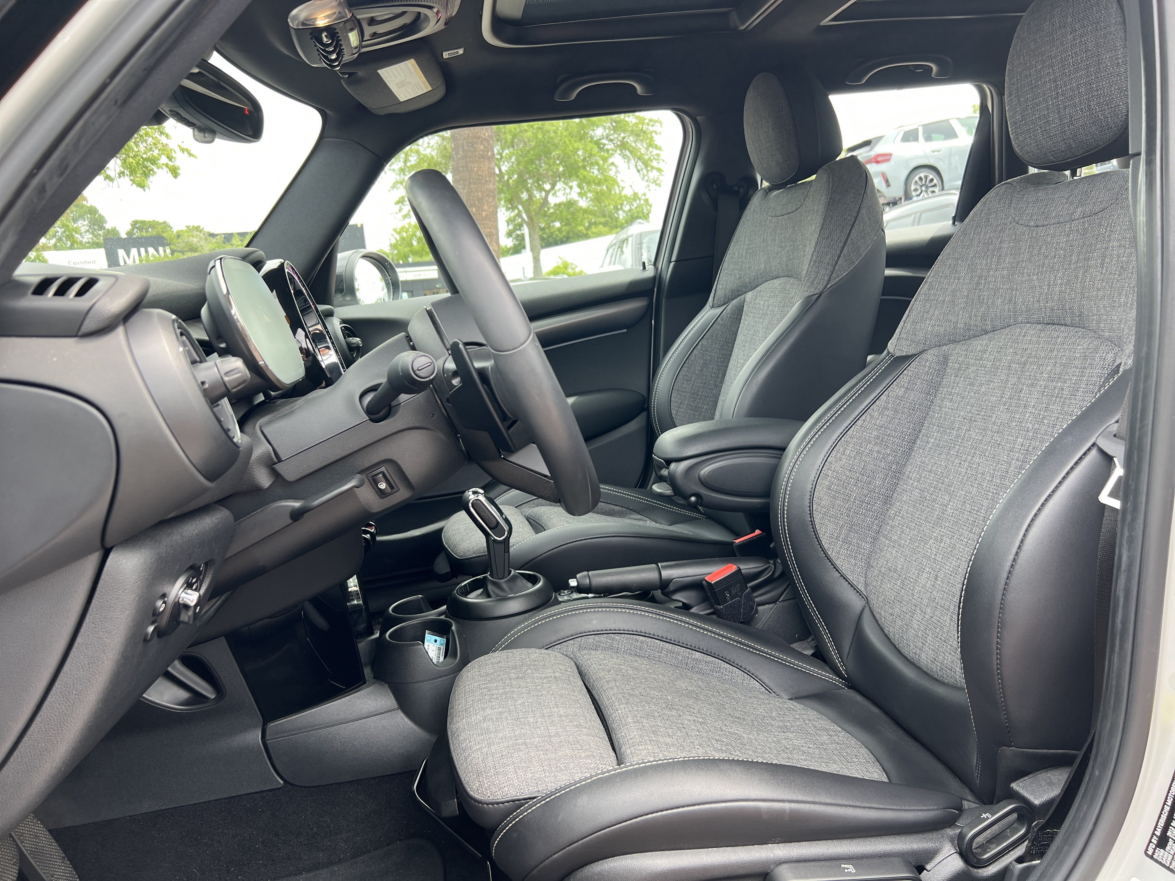 Used 2022 MINI Cooper S FWD image 16