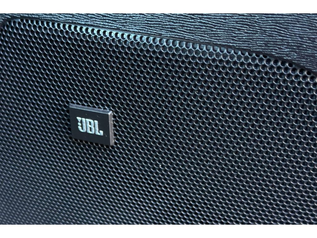 Used 2020 Toyota Sienna SE w/ SE Preferred Package FWD image 22