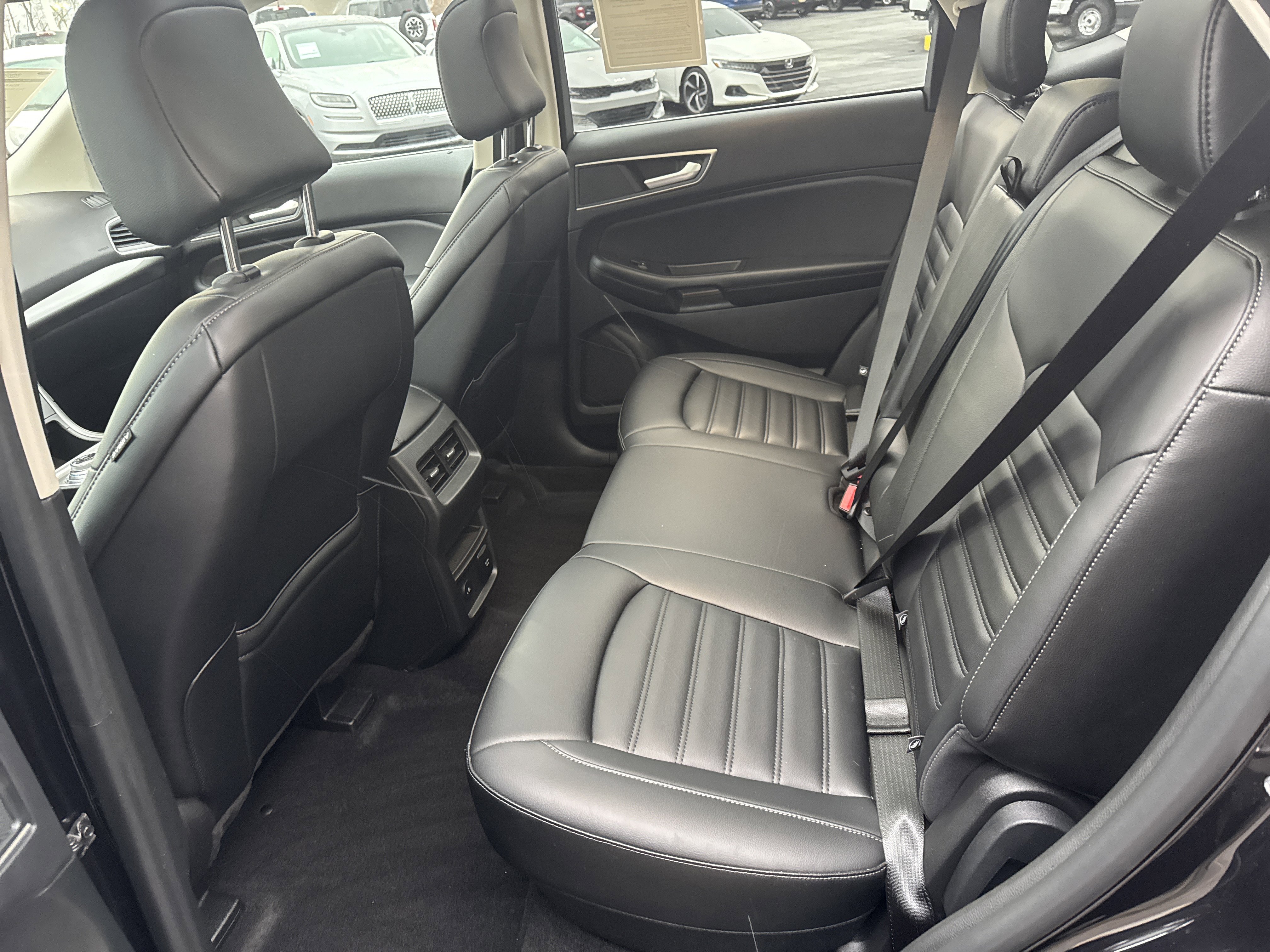 Used 2024 Ford Edge SEL w/ Convenience Package image 24