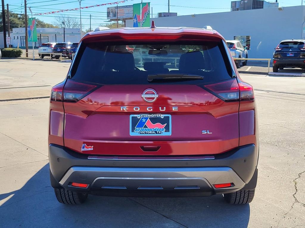Used 2023 Nissan Rogue SL w/ SL Premium Package image 6