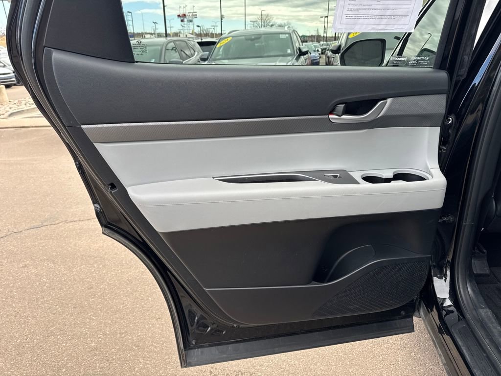 Used 2023 Hyundai Palisade SEL AWD/4WD image 31