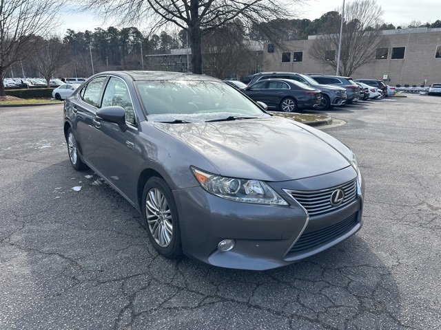 Used 2013 Lexus ES 350 w/ Luxury Pkg image 3