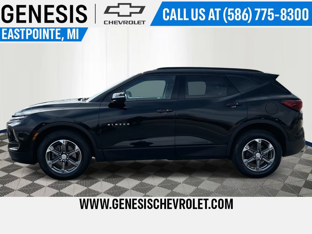 Used 2023 Chevrolet Blazer LT w/ LPO, Floor Liner Package image 2