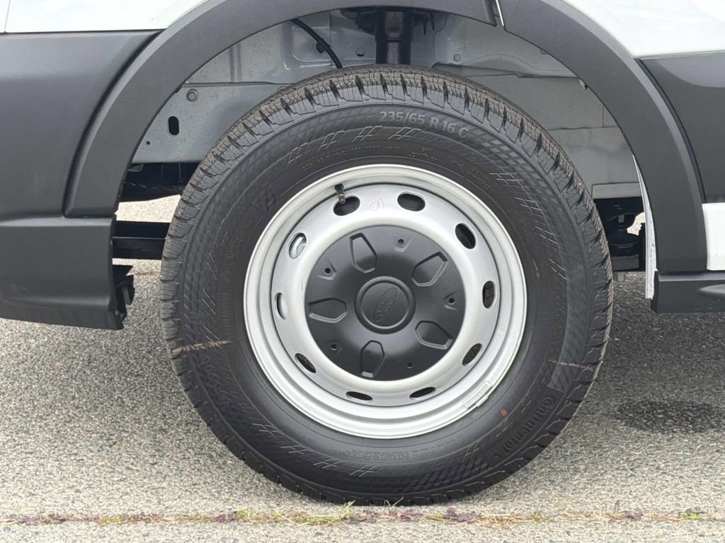 New 2026 Ford Transit 250 148 Medium Roof w/ Load Area Protection Package image 22