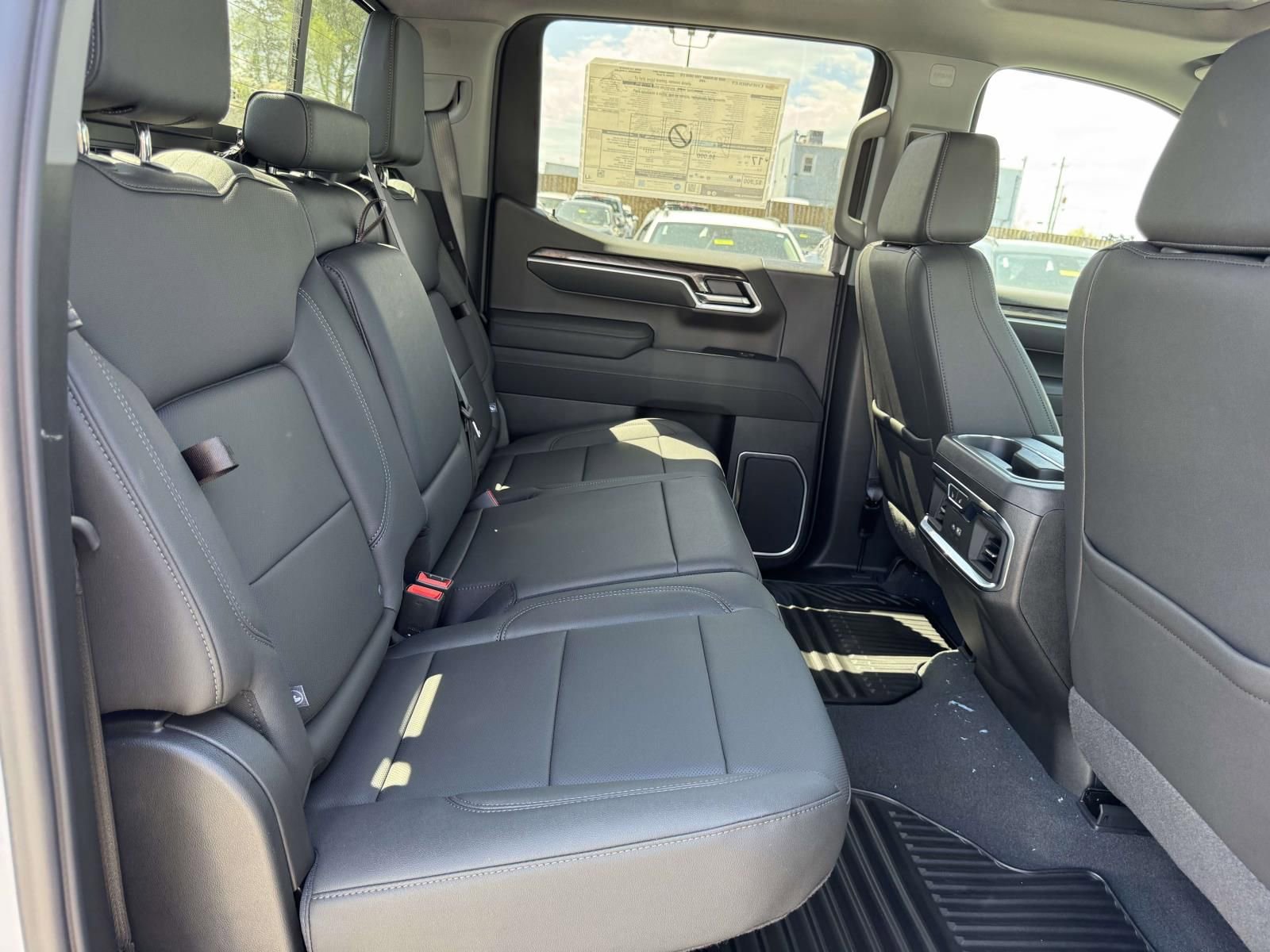 New 2026 Chevrolet Silverado 1500 LTZ w/ LTZ Premium Package image 27