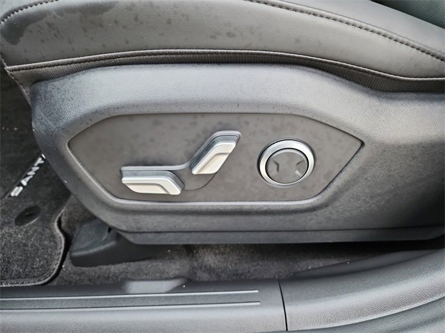 New 2025 Hyundai Santa Fe XRT image 18