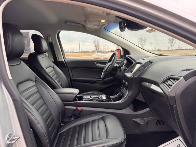 Certified 2019 Ford Edge SEL w/ Equipment Group 201A image 22
