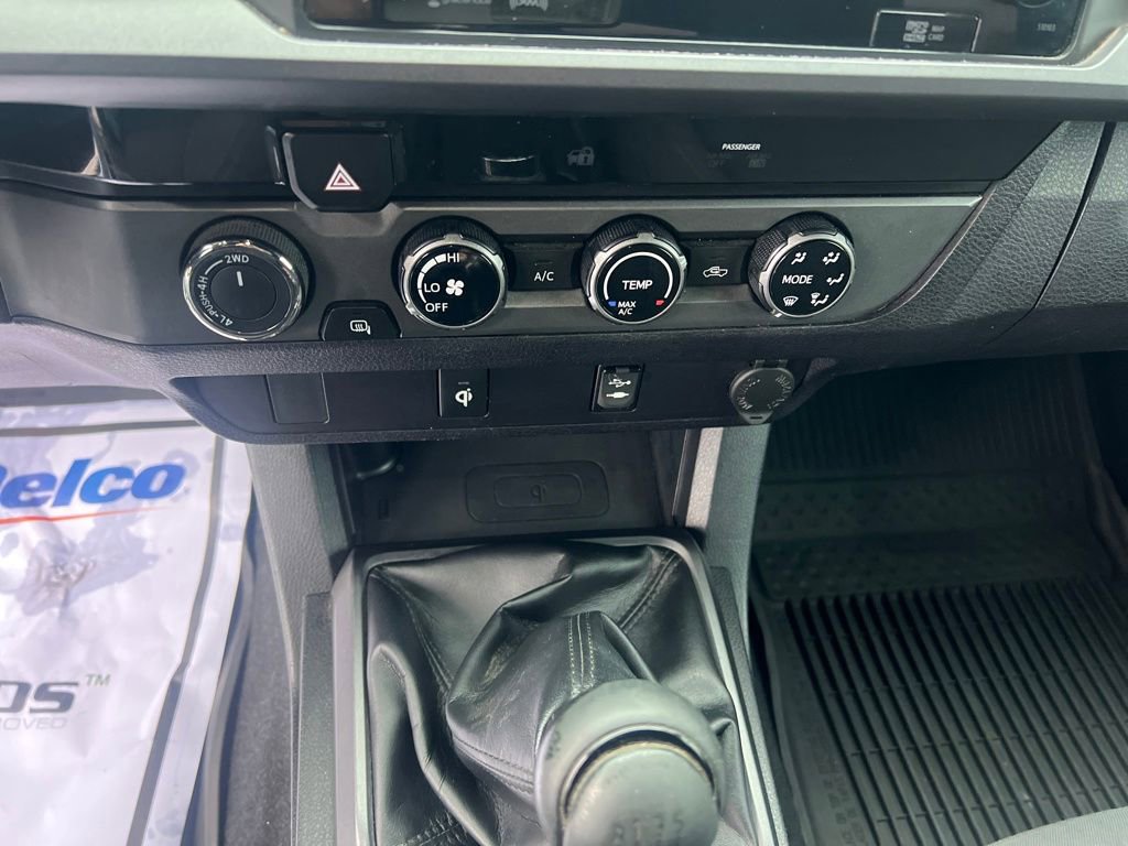 Used 2017 Toyota Tacoma TRD Sport w/ Tow Package image 21