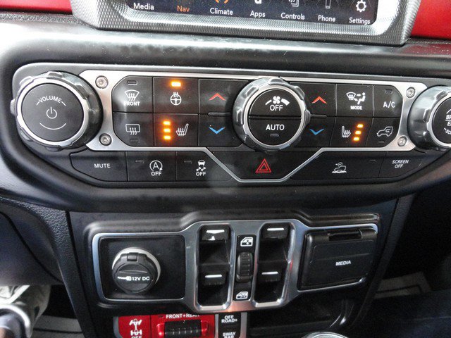Used 2021 Jeep Gladiator Rubicon AWD/4WD image 16
