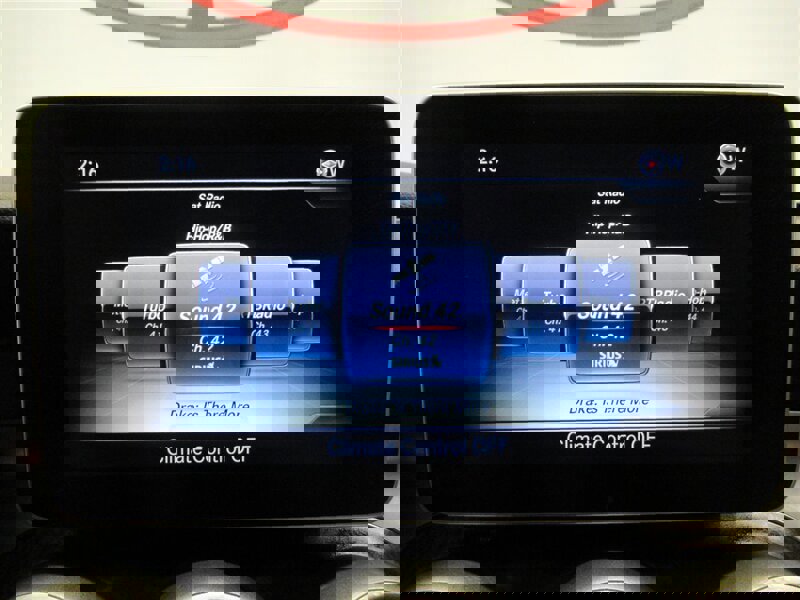 Used 2017 Mercedes-Benz GLC 300 4MATIC image 16