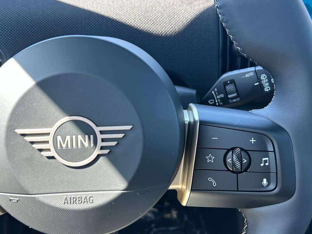 Used 2025 MINI Cooper S FWD image 20