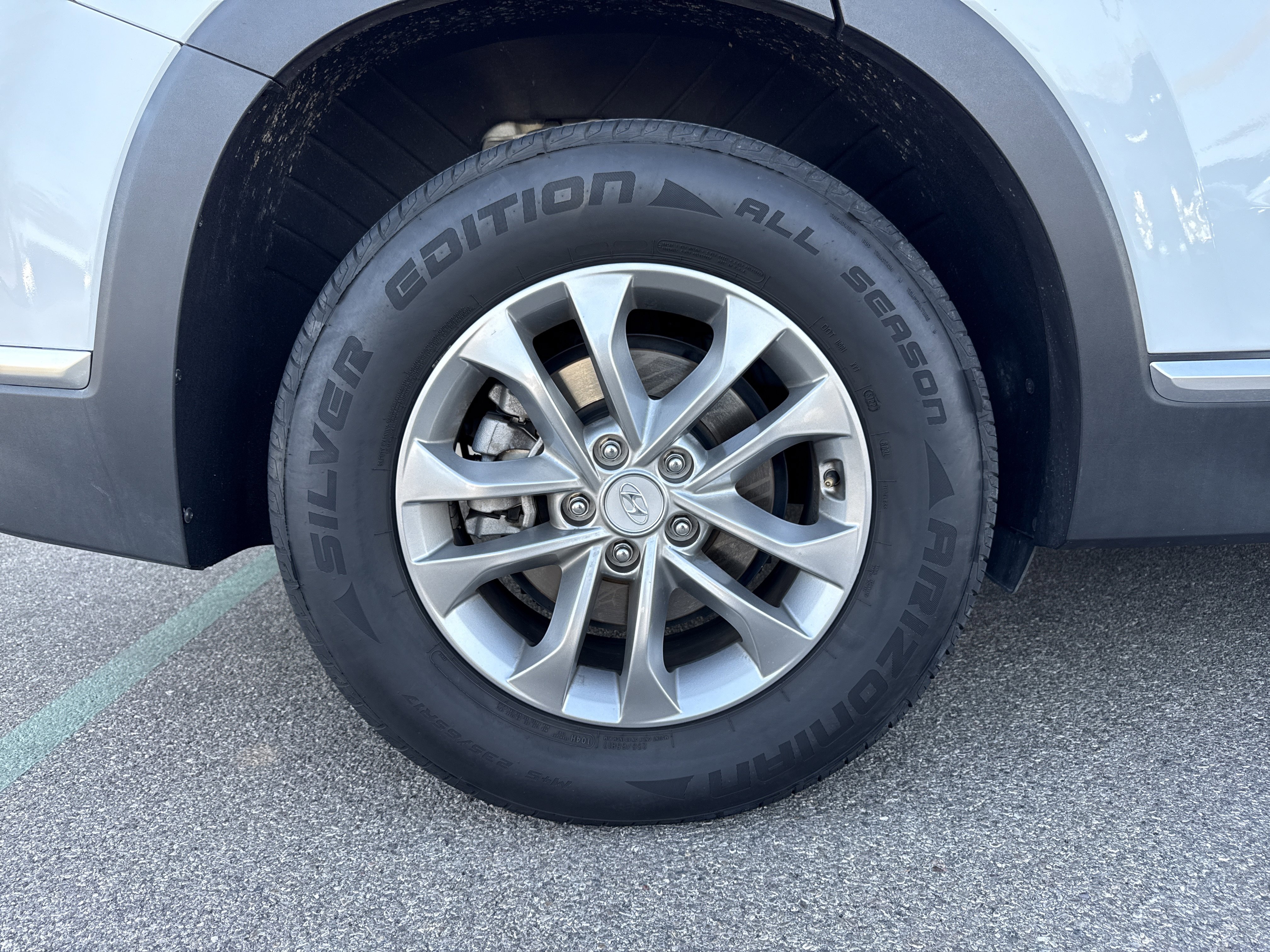 Used 2020 Hyundai Santa Fe SEL image 36