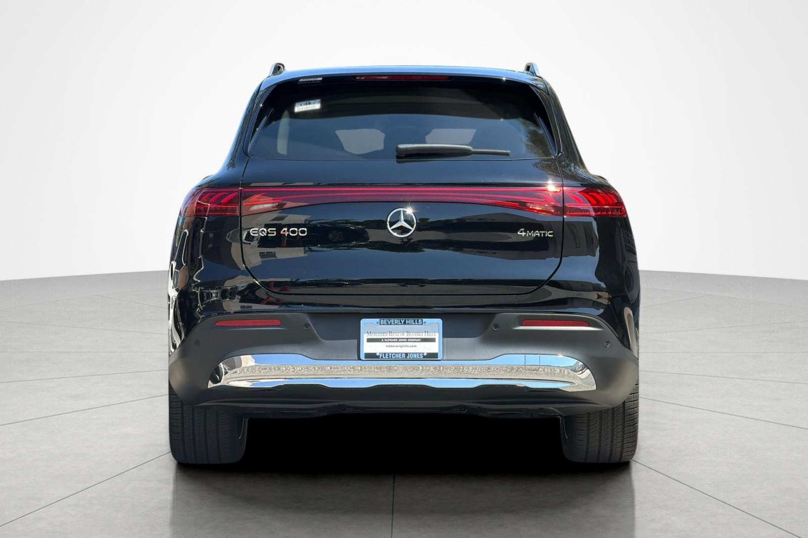 New 2026 Mercedes-Benz EQS 400 4MATIC SUV image 4
