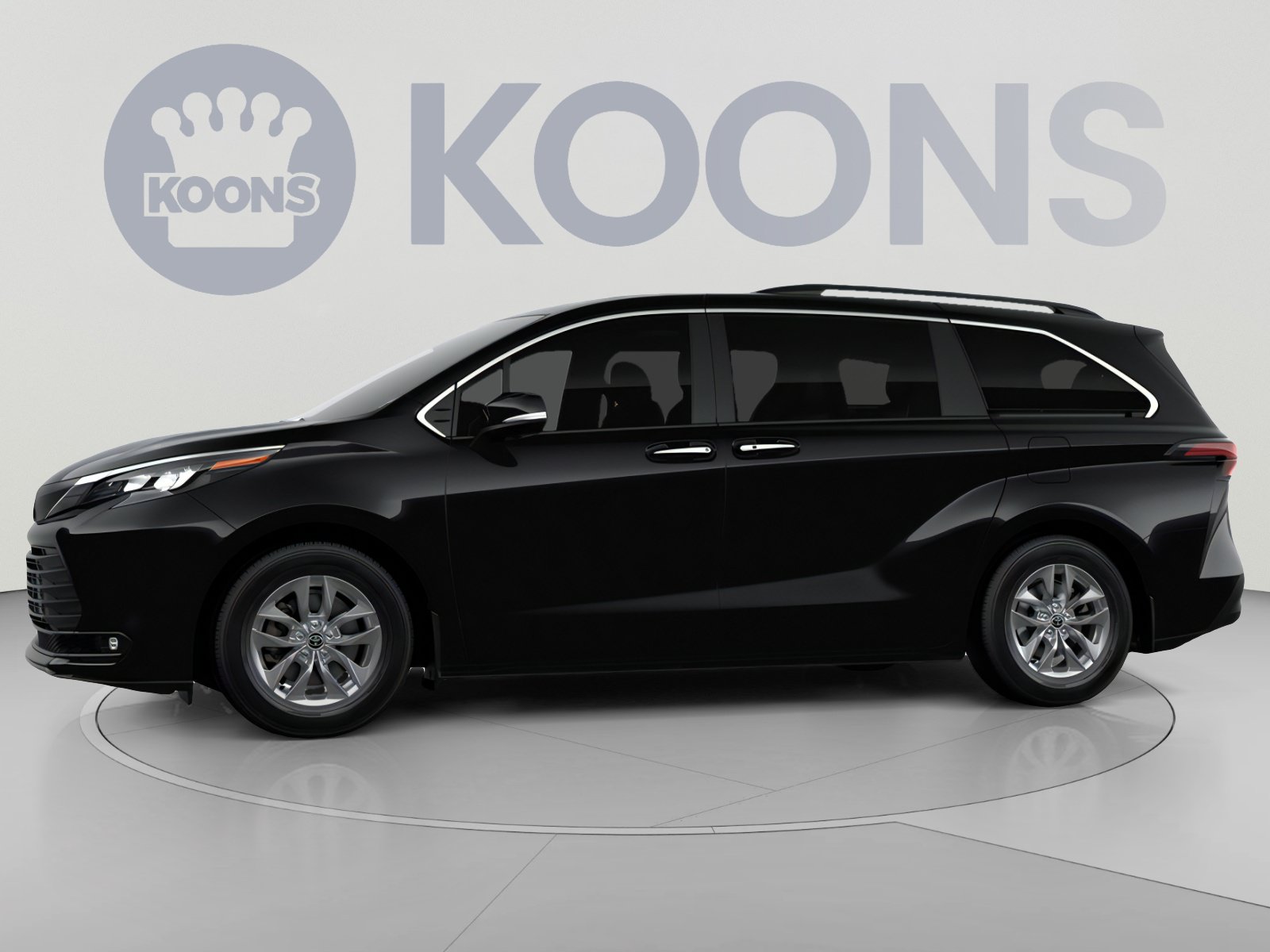 New 2026 Toyota Sienna XLE AWD/4WD image 4