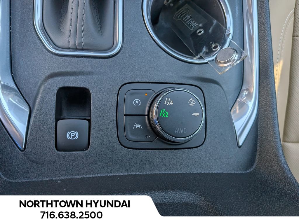 Used 2023 Chevrolet Traverse Premier w/ LPO, Floor Liner Package AWD/4WD image 16