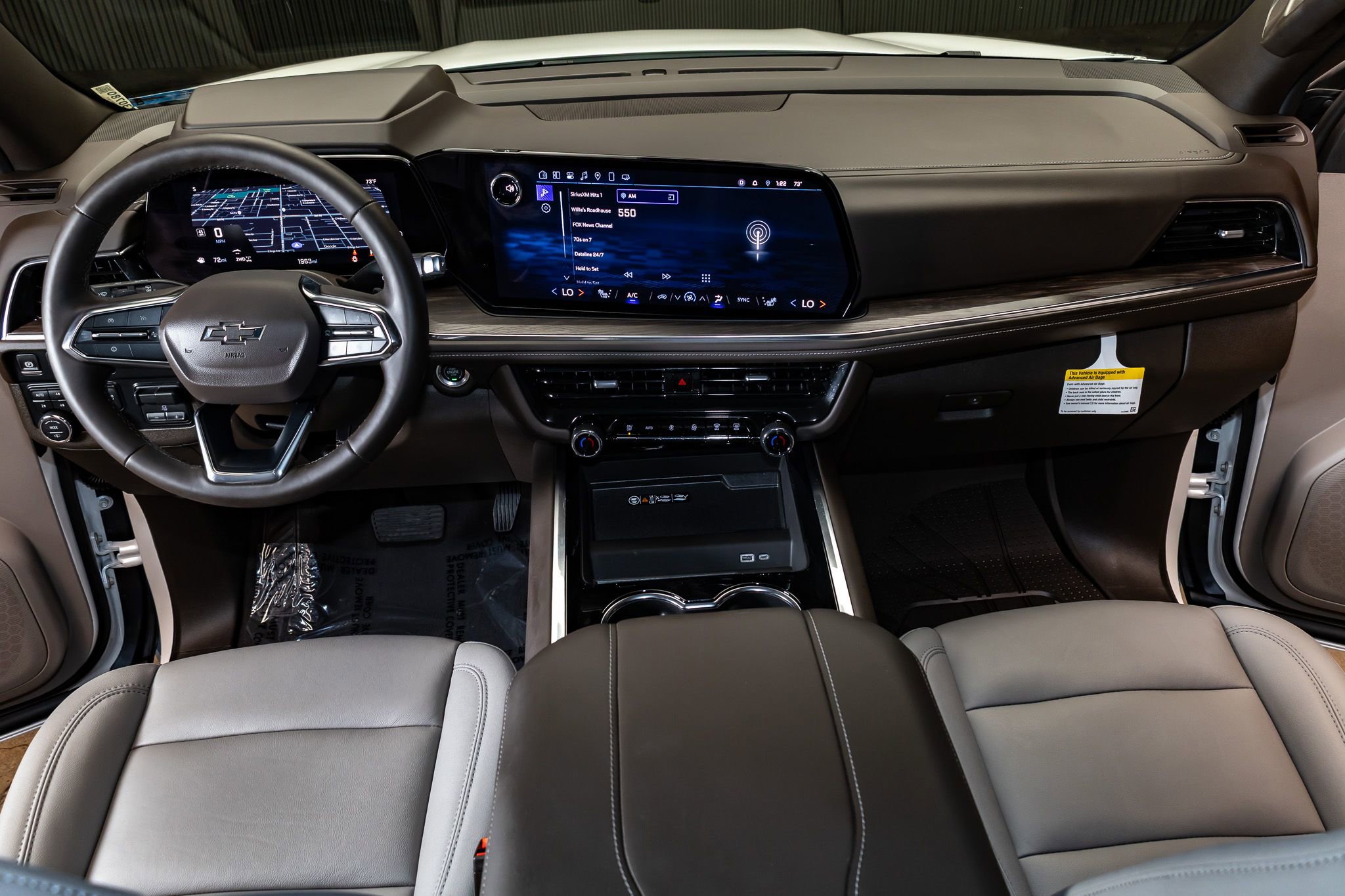 Used 2025 Chevrolet Tahoe Z71 w/ Z71 Off-Road Package image 18