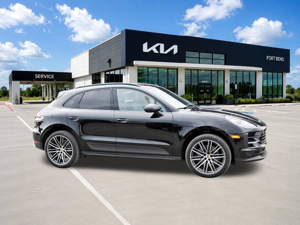 Used 2021 Porsche Macan S AWD/4WD image 4