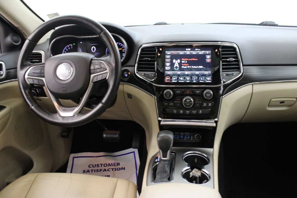 Used 2020 Jeep Grand Cherokee Limited w/ Premium Lighting Group RWD image 9