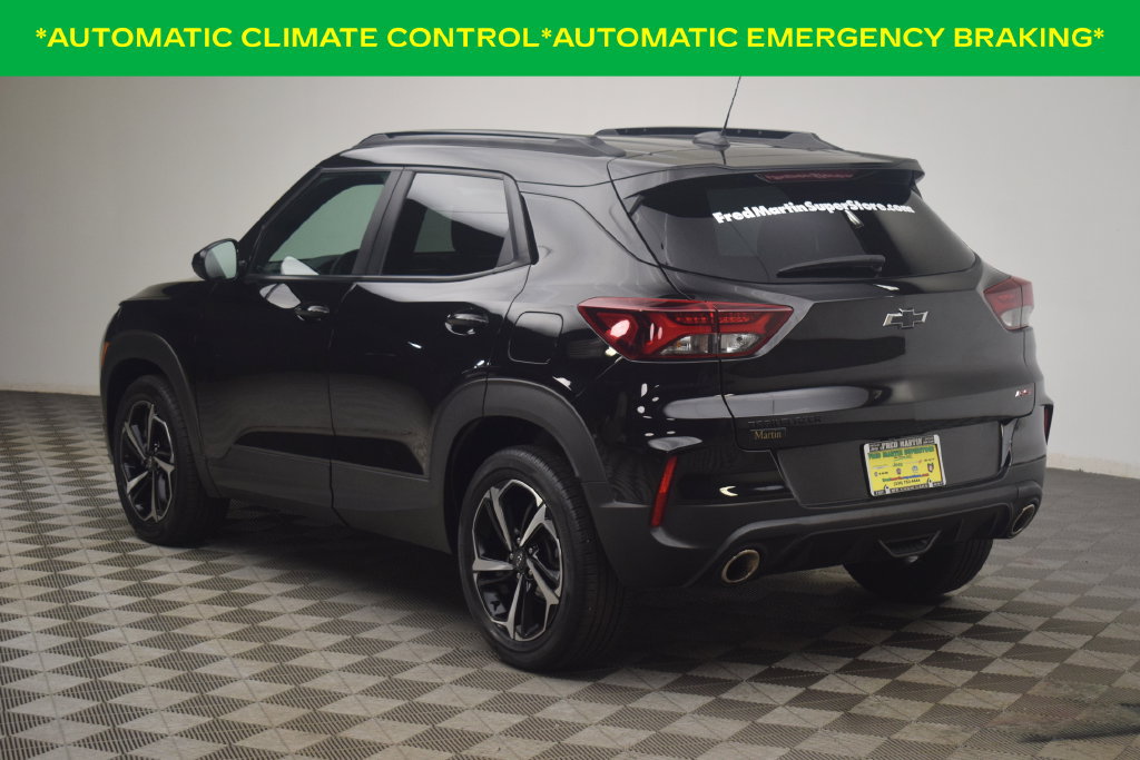 Used 2023 Chevrolet TrailBlazer RS w/ Convenience Package FWD image 4