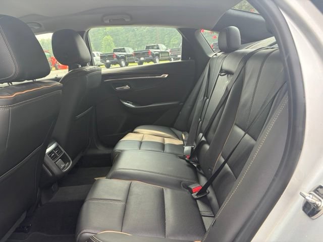 Used 2018 Chevrolet Impala Premier FWD image 16