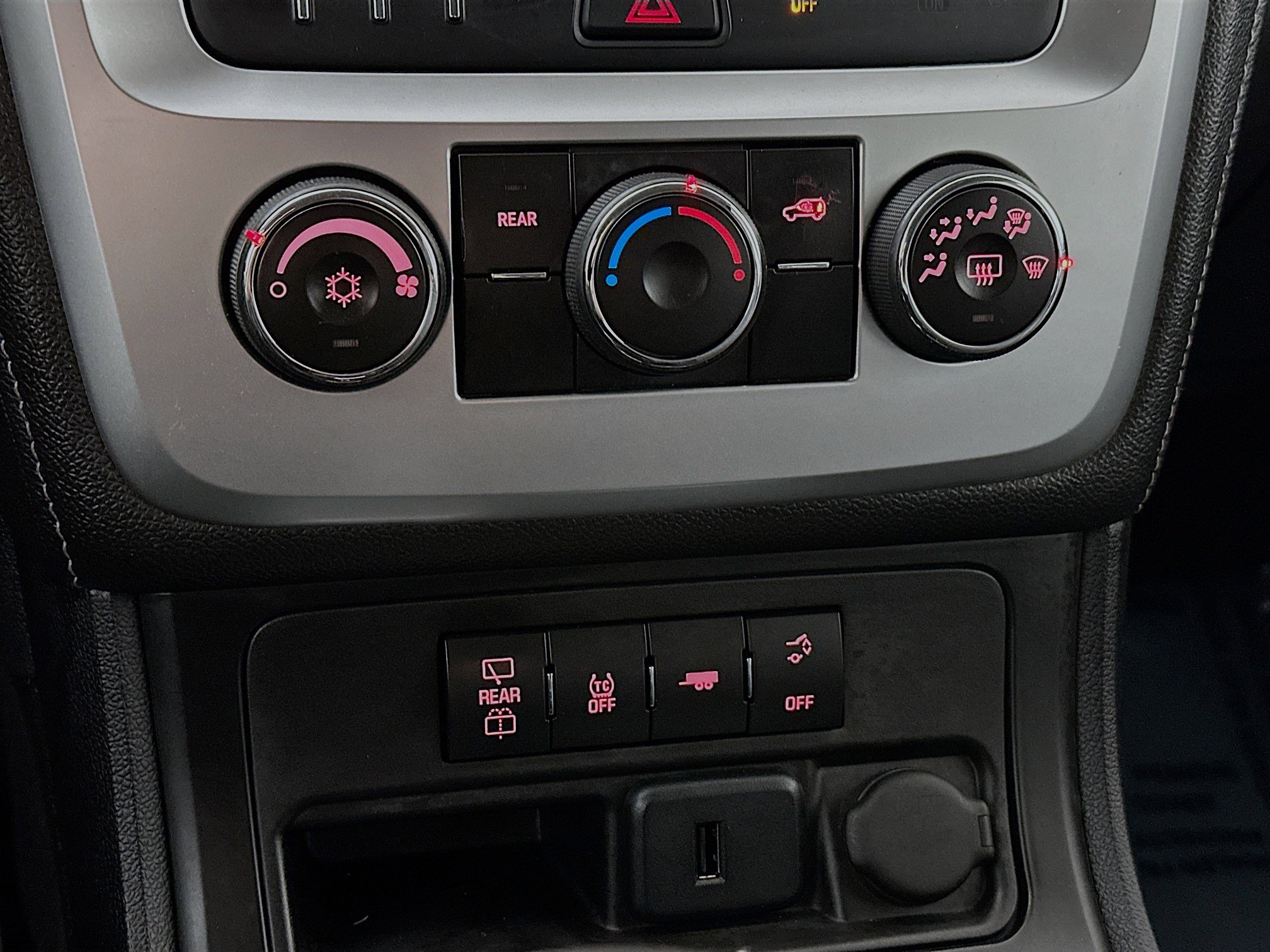 Used 2015 GMC Acadia SLE FWD image 15