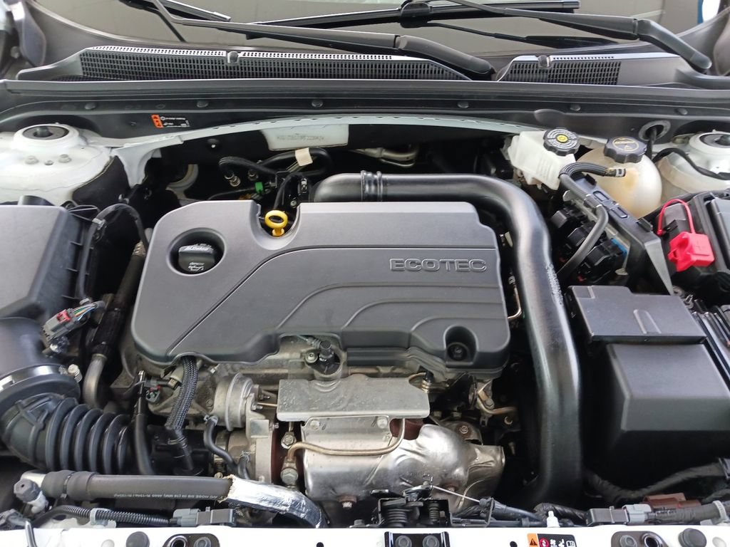 Used 2024 Chevrolet Malibu LT FWD image 14