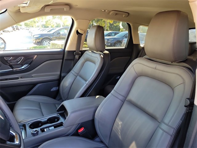 Certified 2024 Lincoln Corsair FWD image 10