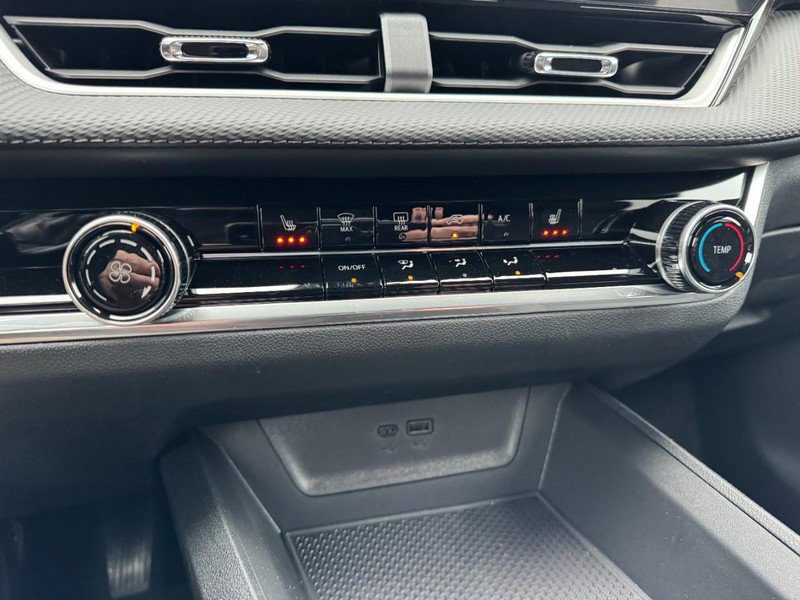 New 2026 Chevrolet Equinox LT w/ Midnight Edition image 38