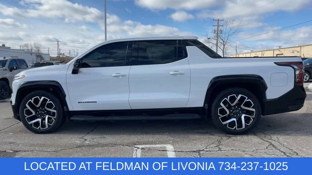 Certified 2024 Chevrolet Silverado EV RST image 5