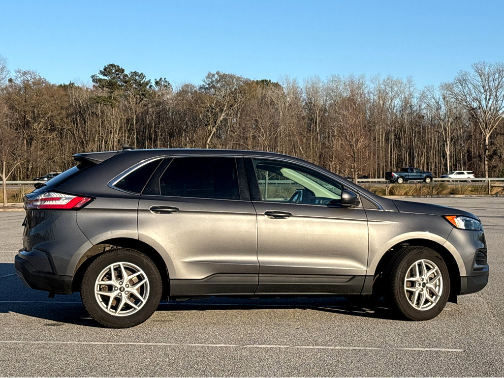 Used 2024 Ford Edge SEL AWD/4WD image 19