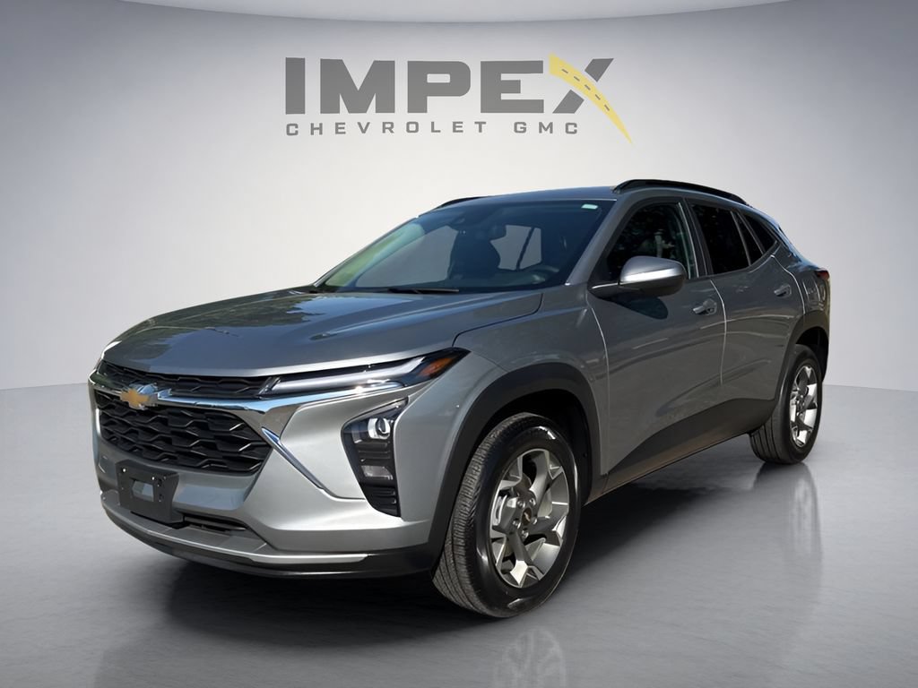 Used 2025 Chevrolet Trax LT w/ LT Convenience Package FWD image 1