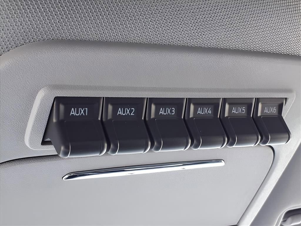 New 2026 Ford F250 Lariat w/ Black Appearance Package image 16