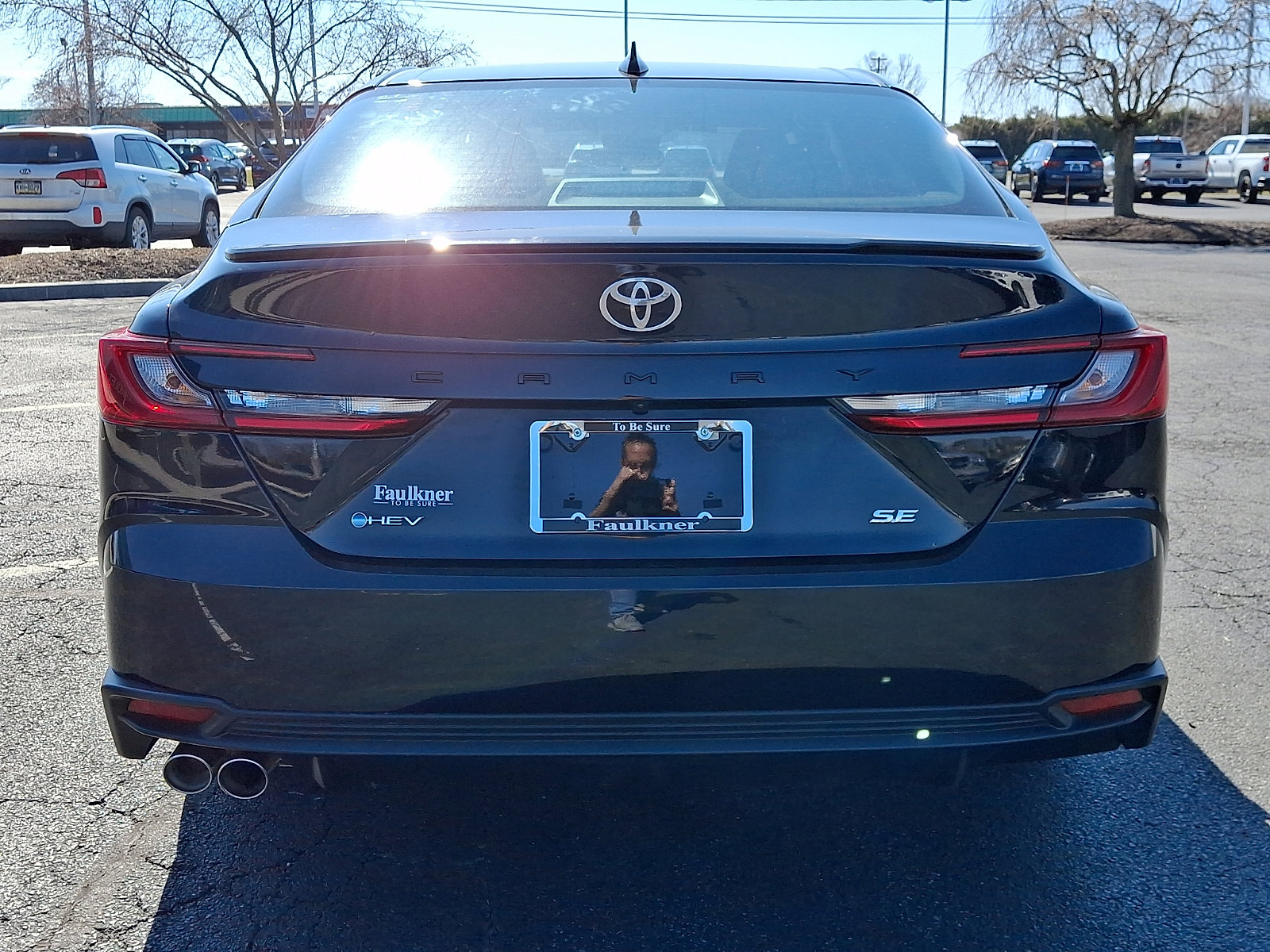 Used 2025 Toyota Camry SE image 5